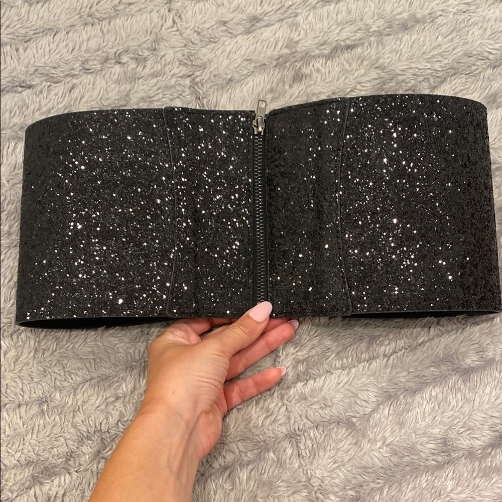 NEW Sparkling Black belt with zipper